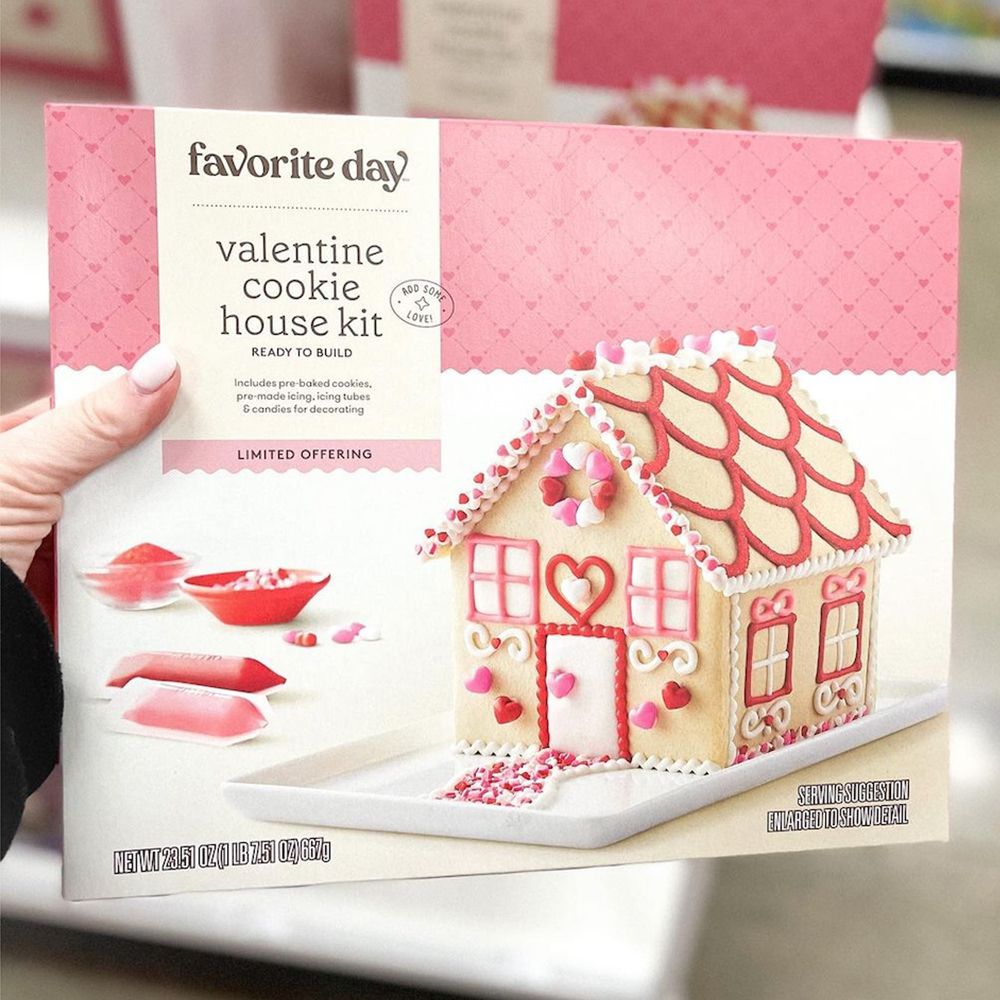 target favorite day valentine cookie house kit