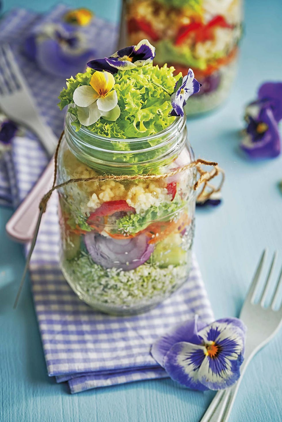 tarro de bulgur con verduras y hortalizas