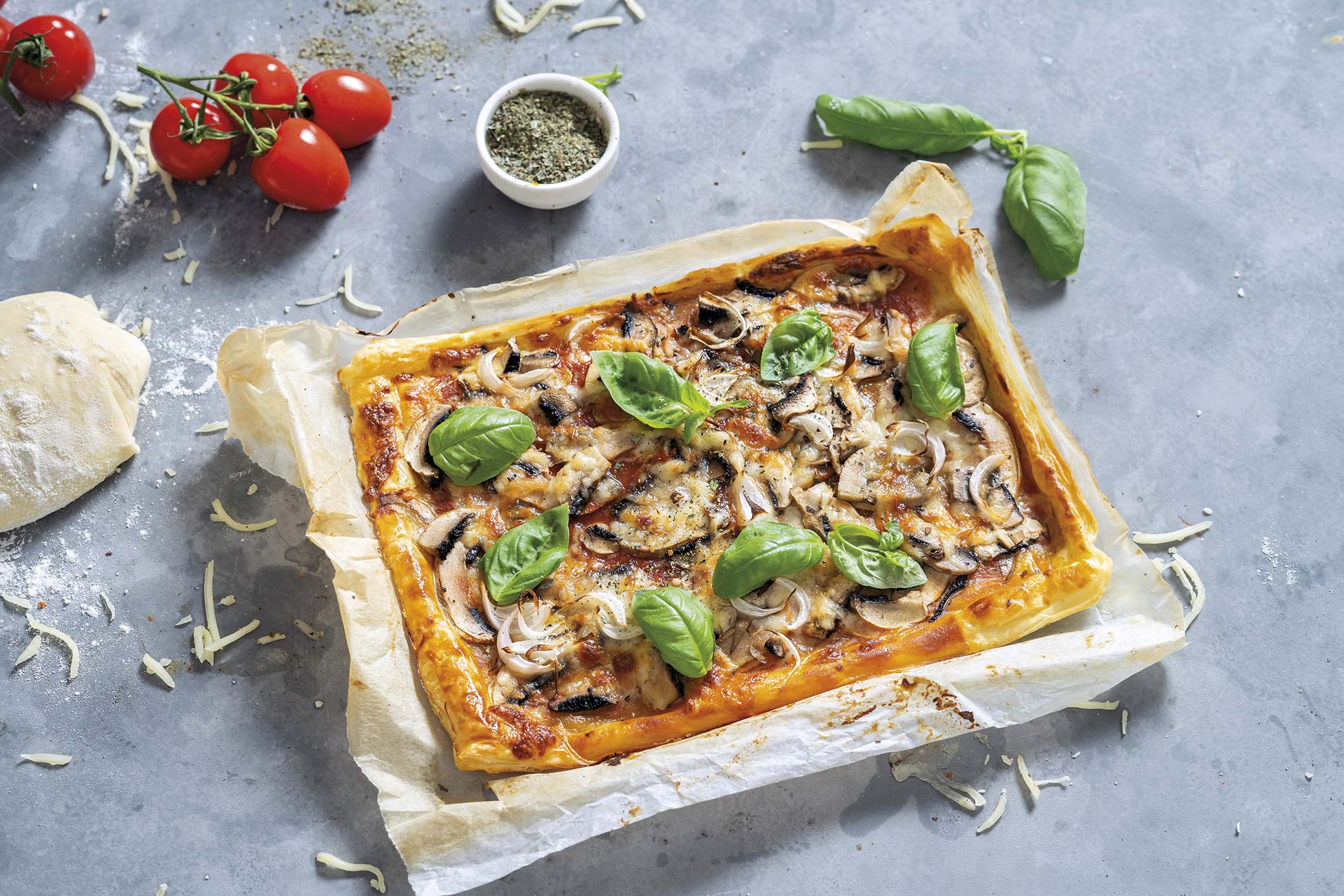tarta de champiñones con hojaldre