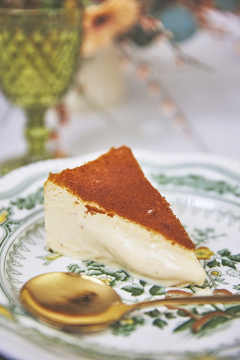 tarta de queso manchego, postre de la cocinera maría morales para su restaurante esencia en tomelloso