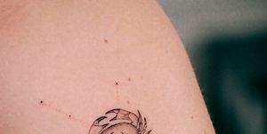 tatuajes inspirados en el universo y las estrellas