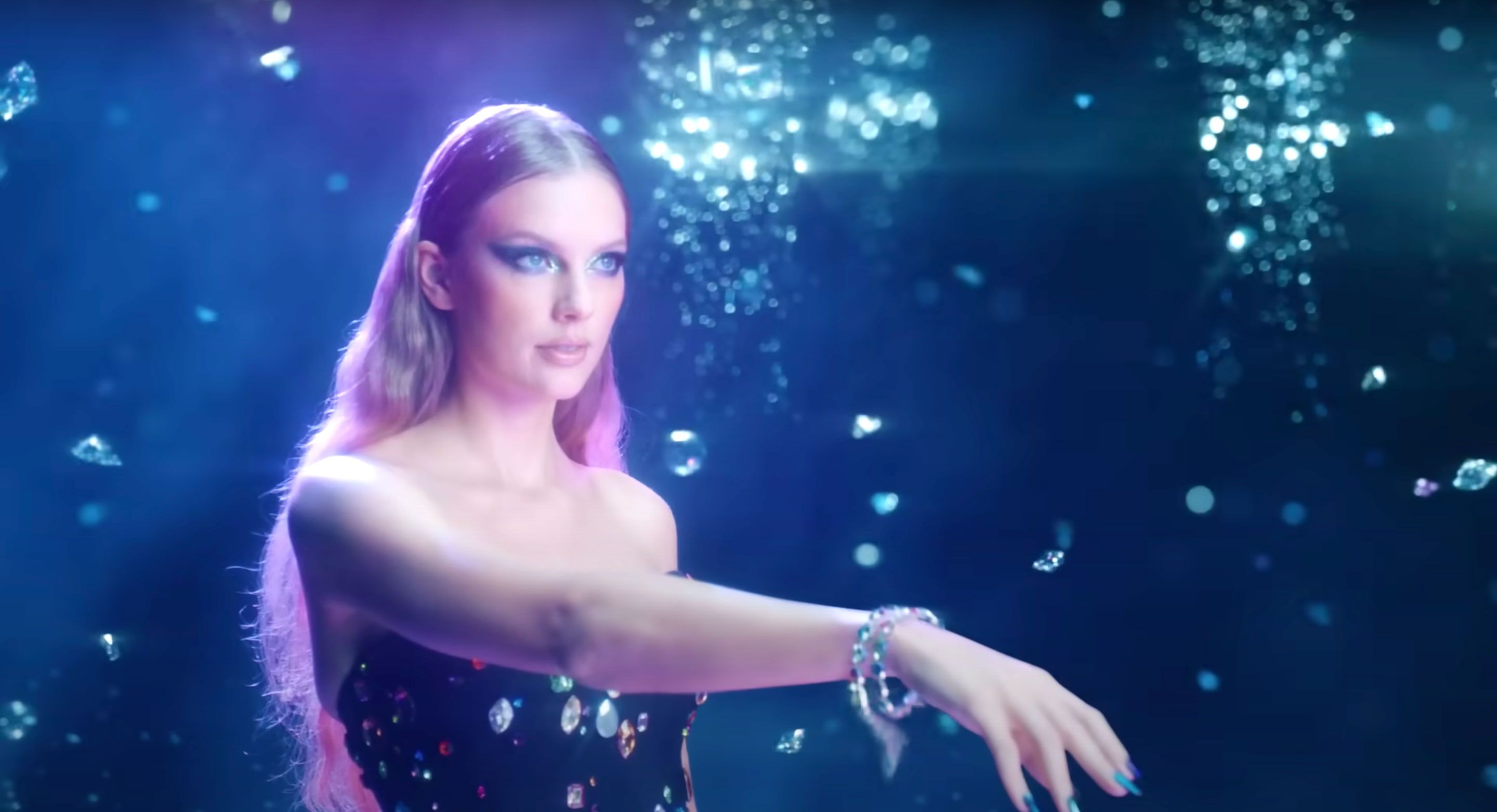Taylor Swift's 'Bejeweled' Video Confirms 'Speak Now – TV' Is Next - Capital