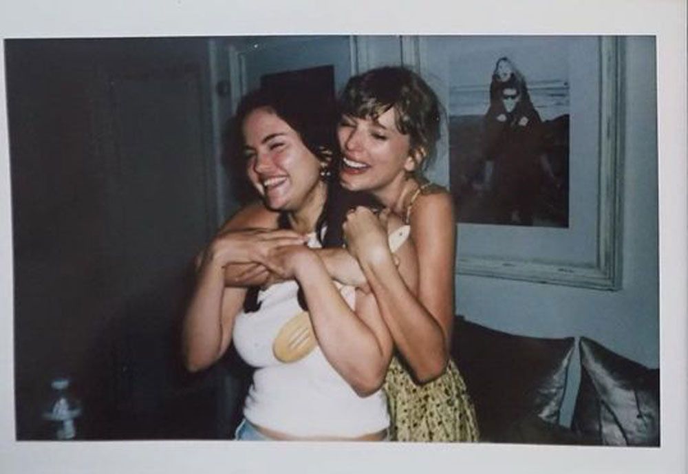 80s Polaroid Car Sex - Selena Gomez and Taylor Swift's Complete Friendship Timeline