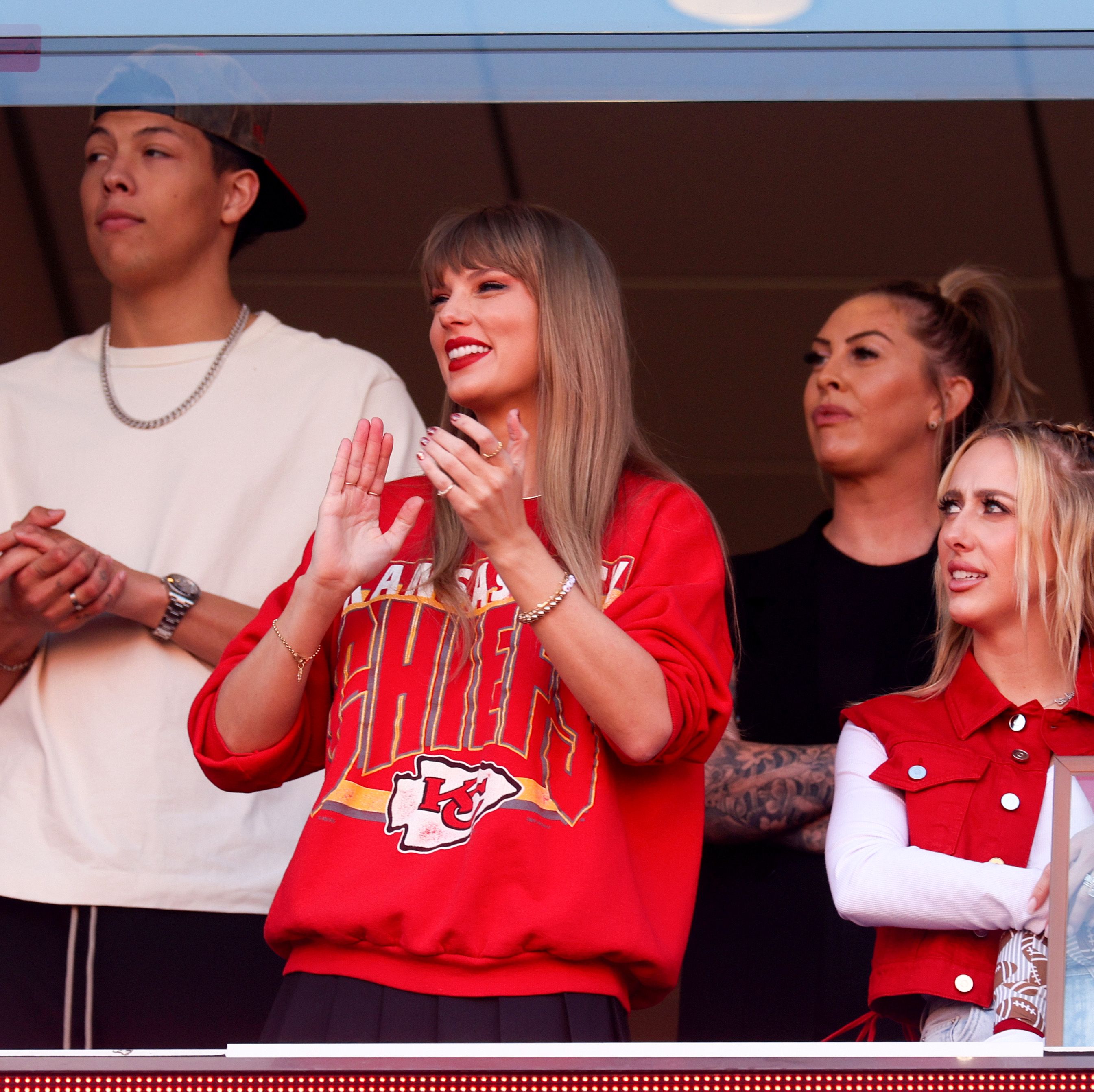Taylor Swift Subtly Repped Travis Kelce's Jersey Number on Her Wrist