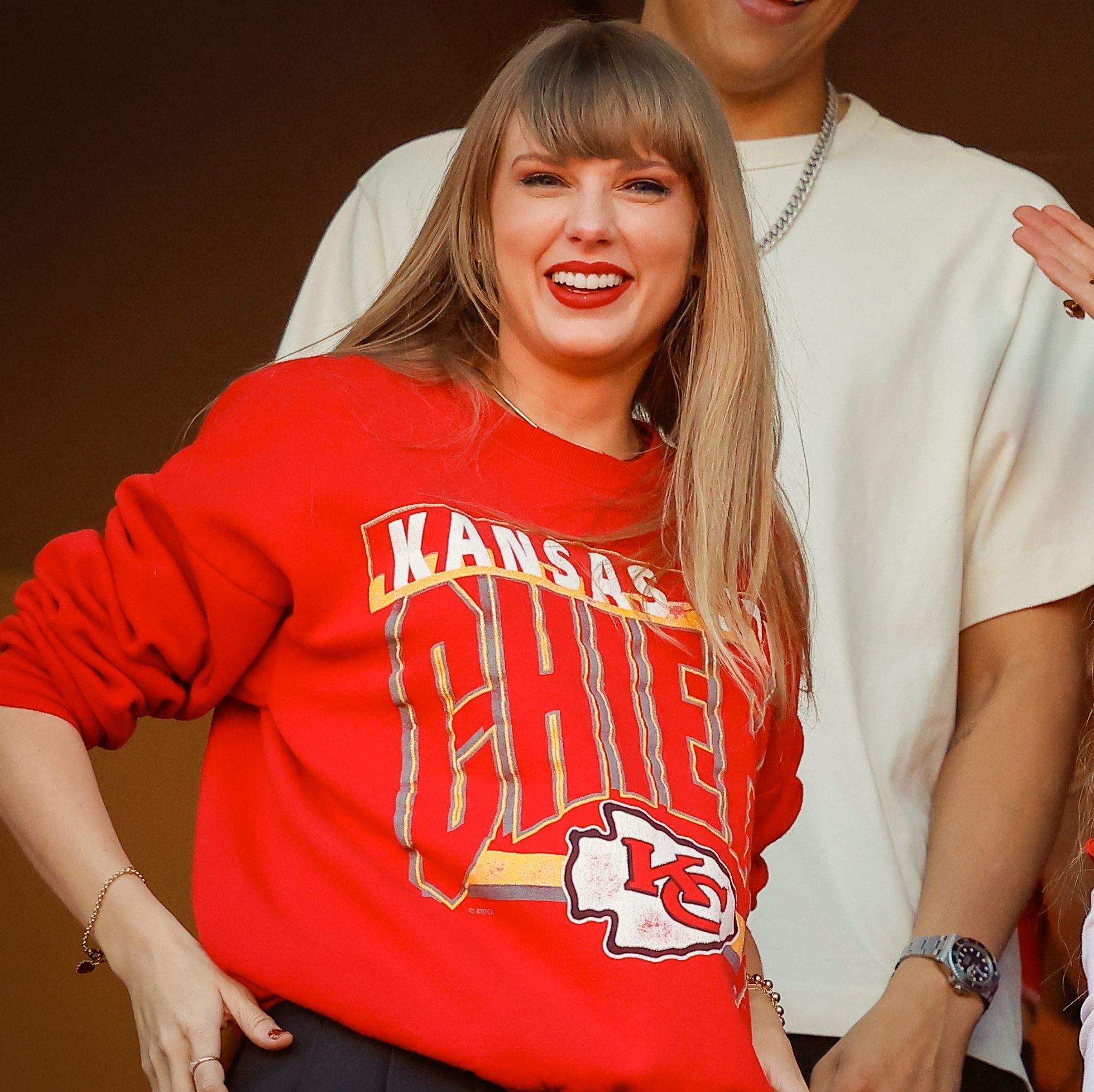 Taylor Swift Isn't at the Chiefs vs. Eagles Game Tonight Due to a Last Minute Change of Plans