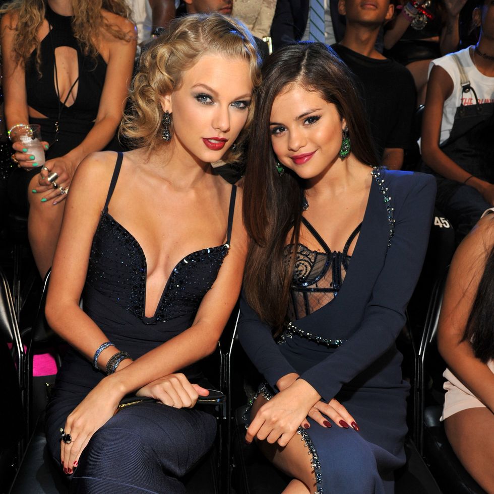980px x 981px - Selena Gomez and Taylor Swift's Complete Friendship Timeline