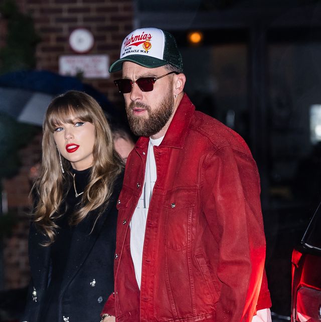 How Taylor Swift and Travis Kelce Spent 'Romantic' New Year's Eve