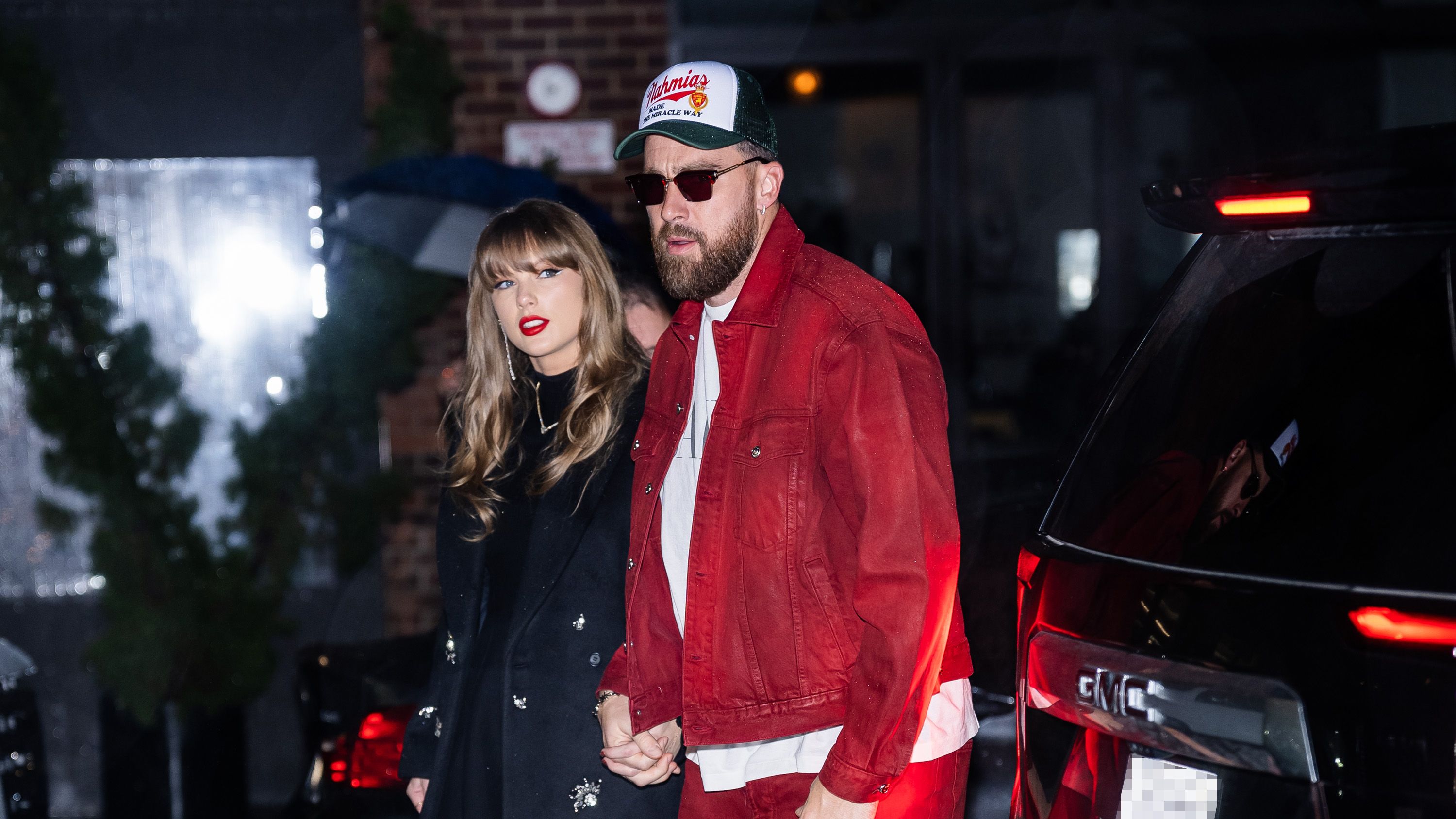 Taylor Swift and Travis Kelce Relationship Timeline