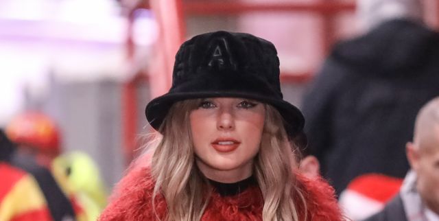 Taylor Swift 着用デザイン 公式オフィシャル トレーナー 正規品