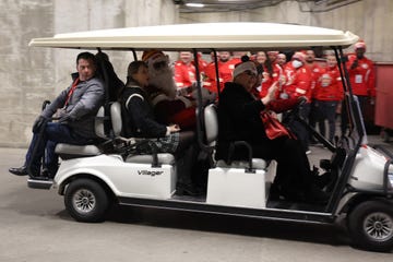 taylor swift and santa at the las vegas raiders v kansas city chiefs