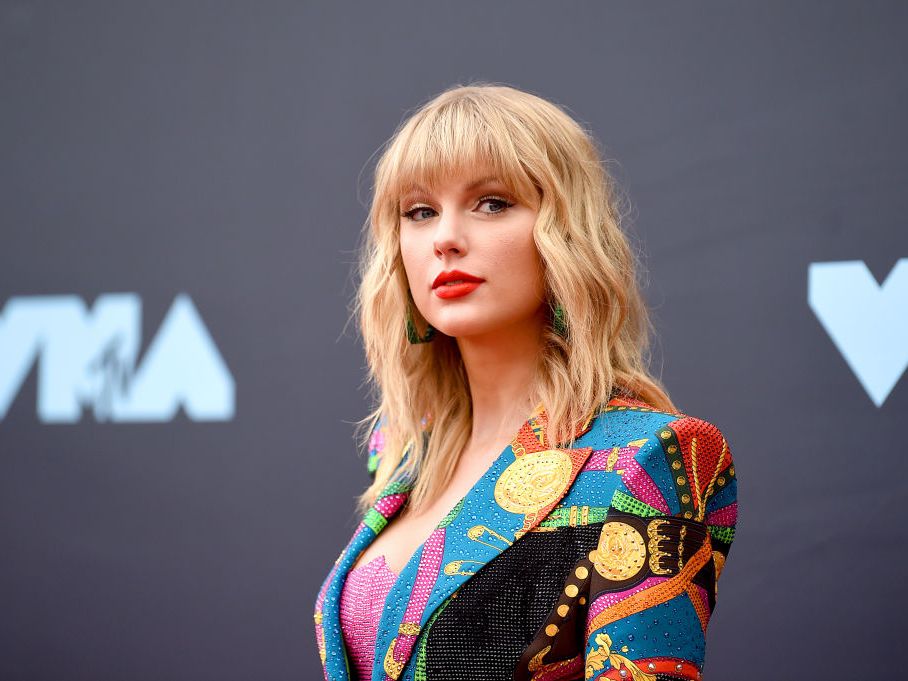Taylor Swift's Eating Disorder Was Driven By “Praise and Punishment”