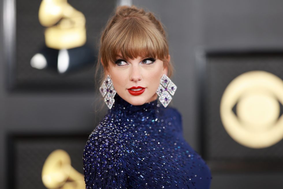 Taylor Swift Wore Navy Crop Top and Skirt on 2023 Grammys Red Carpet