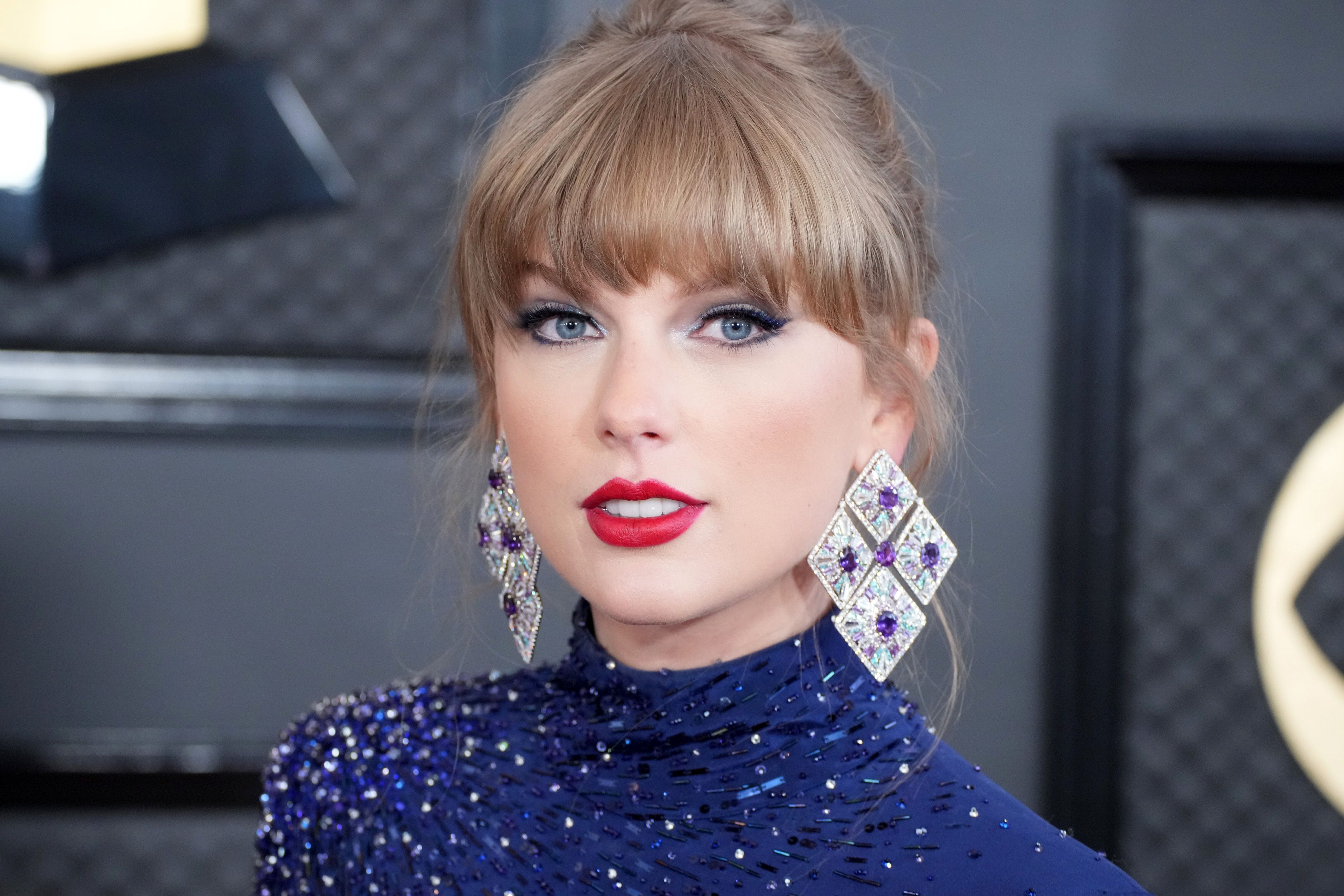 10 of Taylor Swift's Lyrics About Her Famous Exes