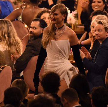 taylor swift passing calvin harris at the 2024 grammys