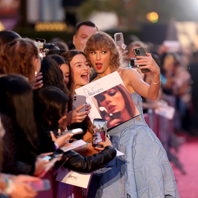 31 Best Gifts for Taylor Swift Fans 2024, According to Swifties