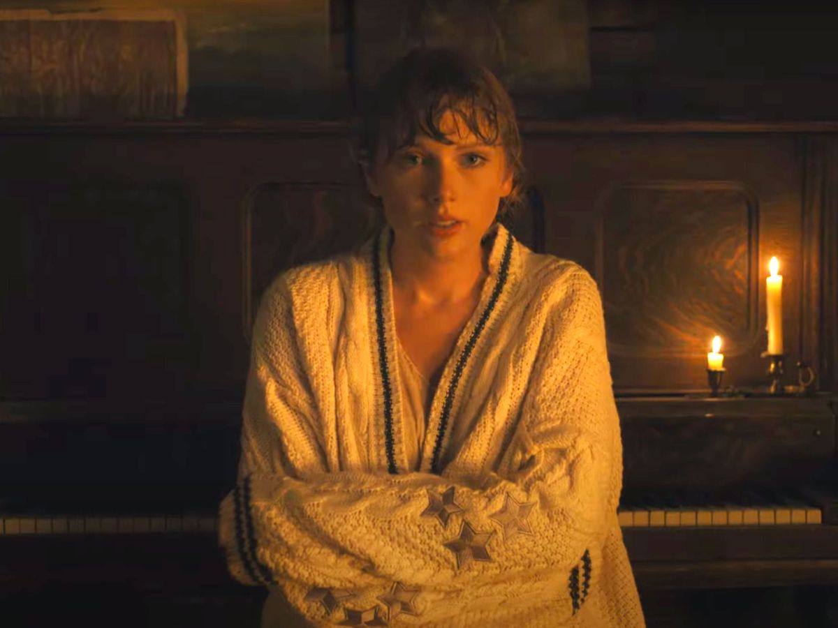 Are Taylor Swift's 'Cardigan' Lyrics About Joe Alwyn? Cardigan Song Meaning