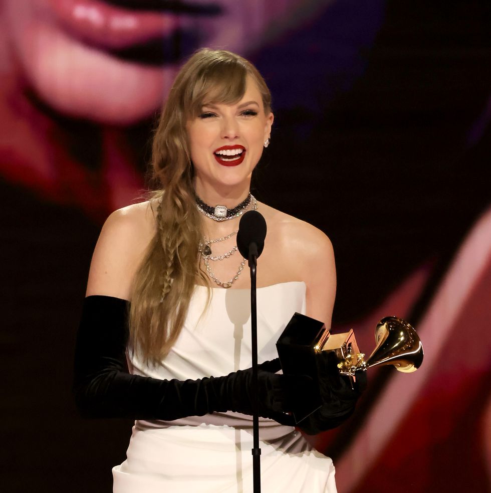 los angeles, california february 04 taylor swift accepts the best pop vocal album award for “midnights” onstage during the 66th grammy awards at cryptocom arena on february 04, 2024 in los angeles, california