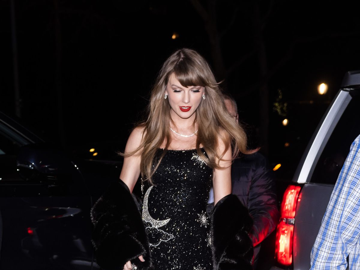 Taylor Swift's Clio Peppiatt birthday dress is perfect for party