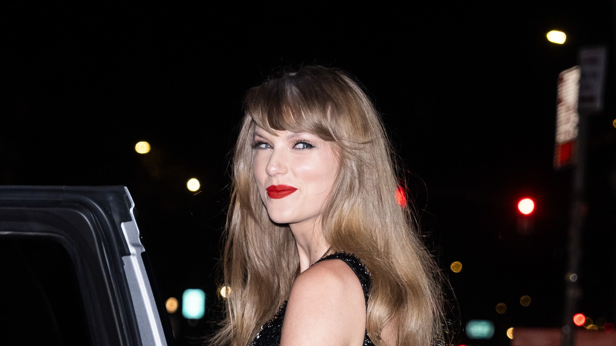 Taylor Swift Gave Up Alcohol and Practiced Singing While Running