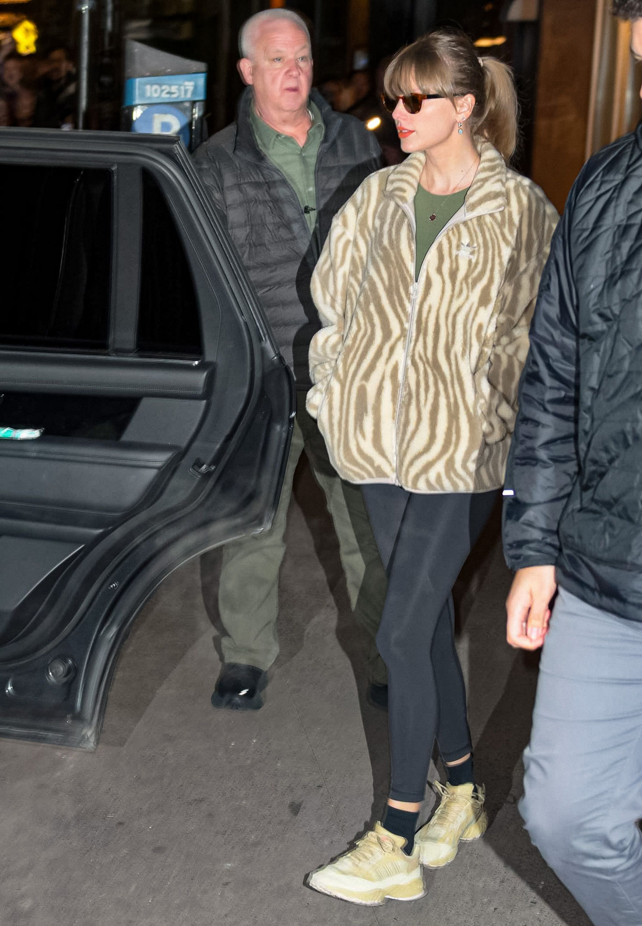 I Leggings Lululemon Sono Di Tendenza Per L Inverno 2024   Taylor Swift Is Seen On January 11 2024 In New York City News Photo 1705662898 