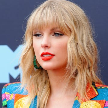 taylor swift attends the 2019 mtv video music video awards