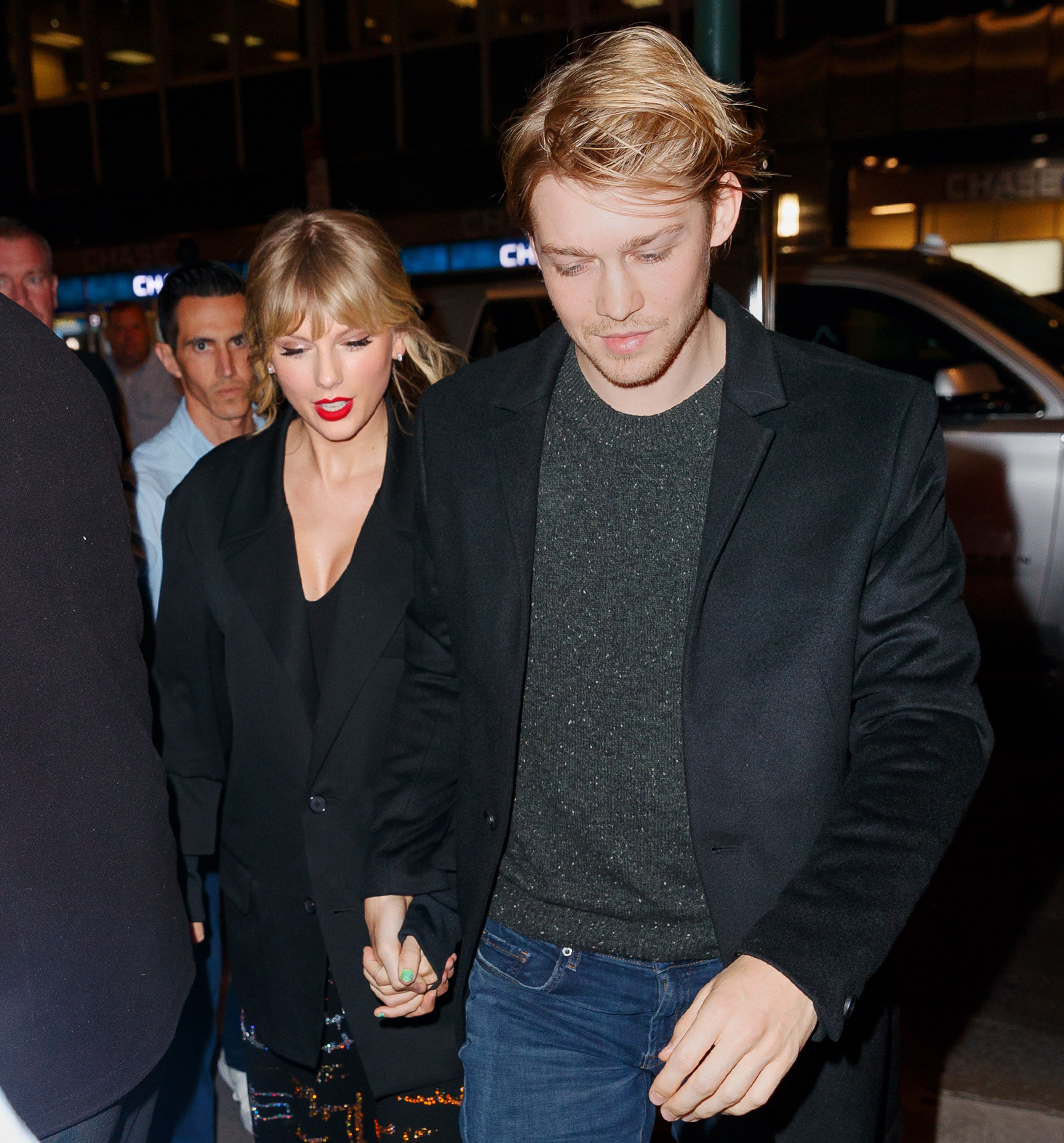 Taylor Swift: Has her new boyfriend shown she's changed her type?