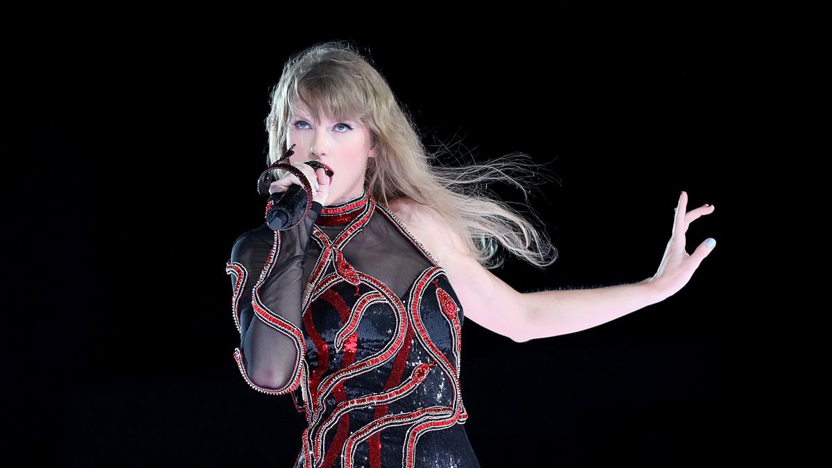 Taylor Swift on X: It's been 1 year since we escaped the real