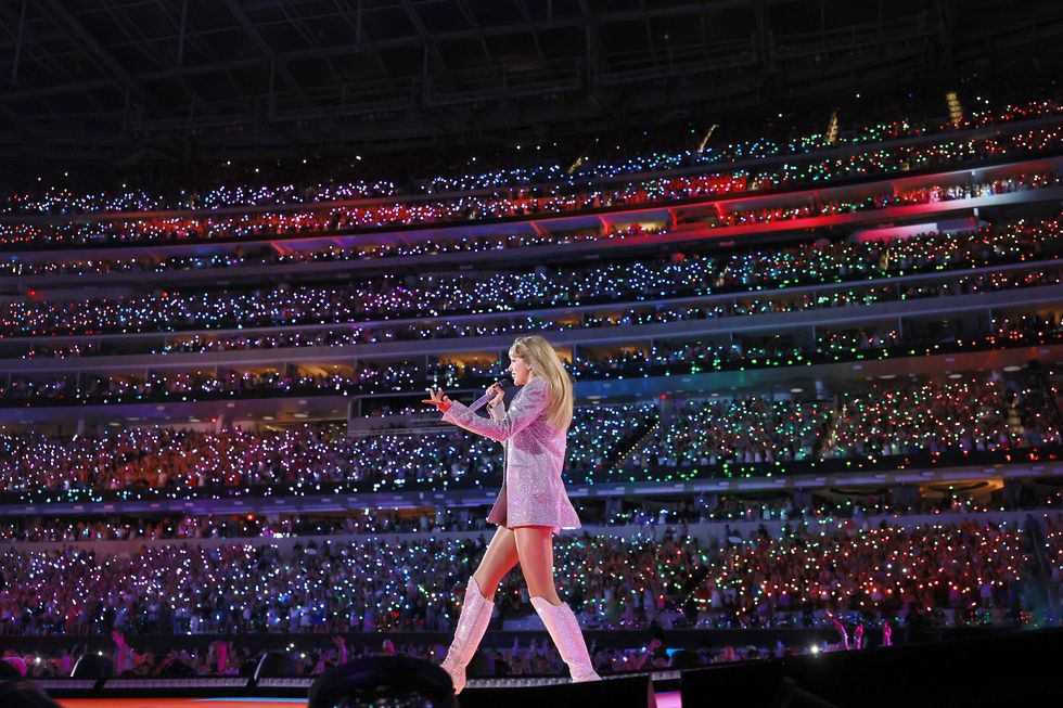 night one of taylor swift  the eras tour los angeles, ca
