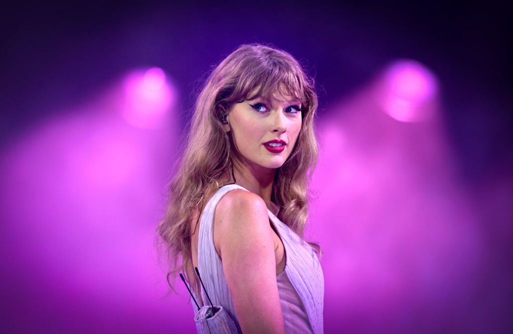 Taylor Swift Wears Louis Vuitton to AFC Championship Game