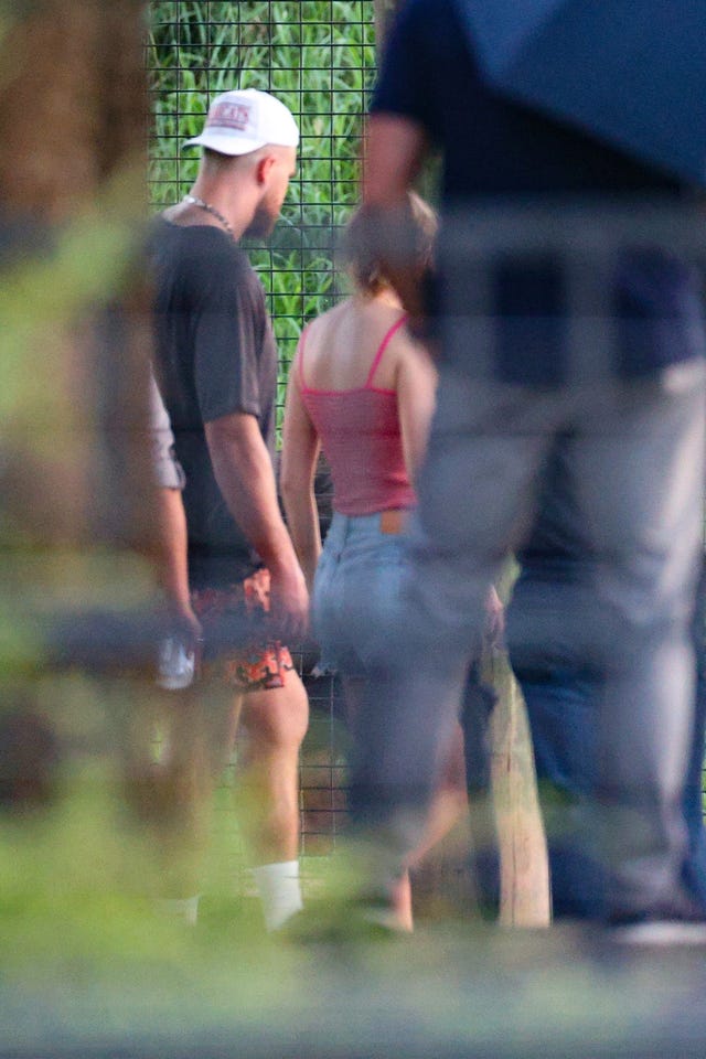 Taylor Swift and Travis Kelce Were Photographed Cuddling at the Sydney Zoo