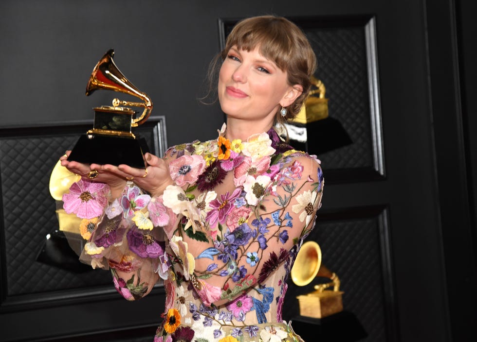 テイラー・スウィフト、グラミー賞授賞スピーチでジョー