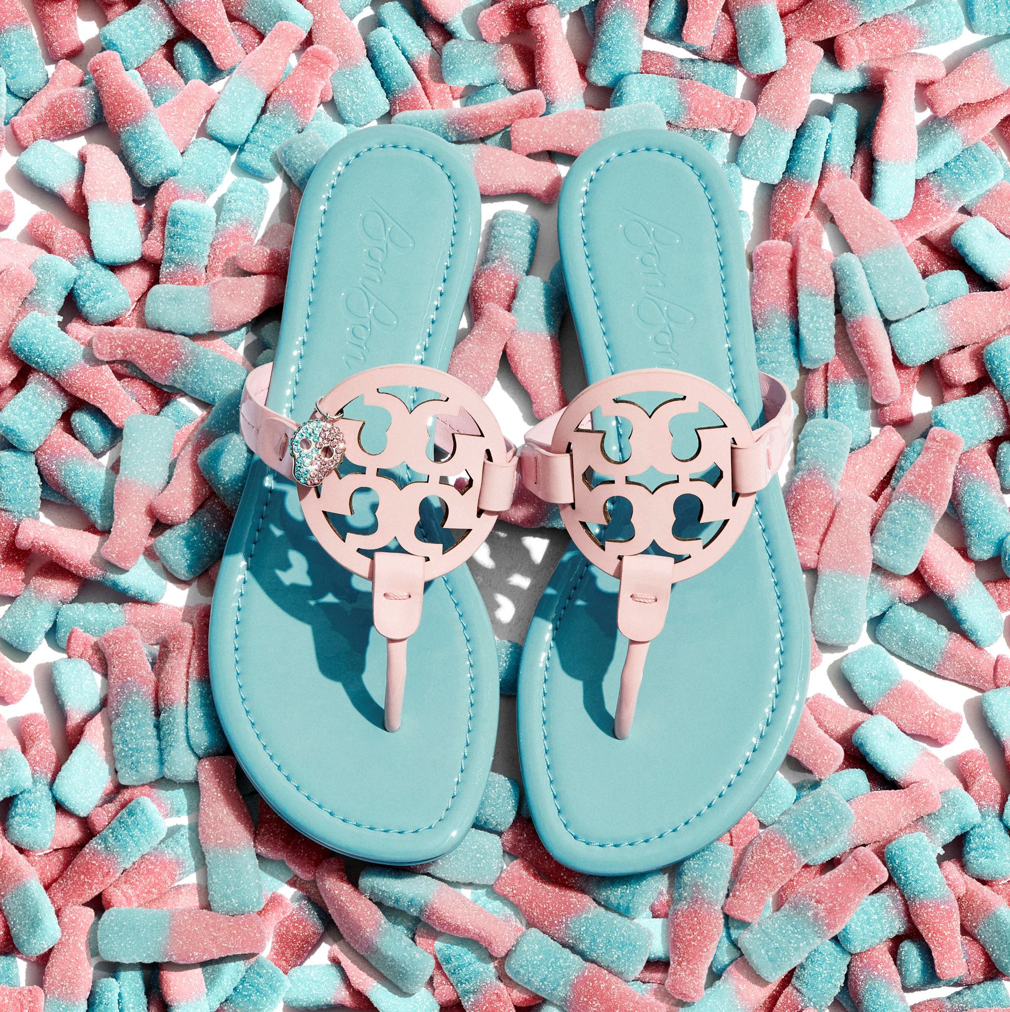 限定コラボアイテム☆【Tory Burch × BonBon】スポーツサンダル TB x BonBon キラ スポーツ パデッド サンダル: レディース