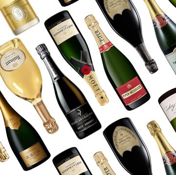 Wine bottle, Wine, Glass bottle, Drink, Champagne, Bottle, Material property, Label, Tableware, 