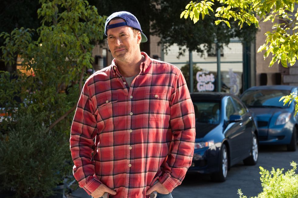 gilmore girls a year in the life, scott patterson in 'summer', season 1, episode 103, aired november 25, 2016, ph neil jacobs ©netflix courtesy everett collection