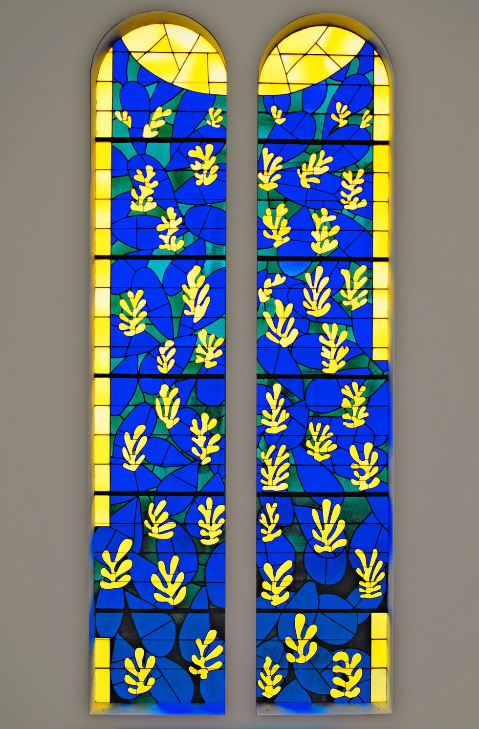 henri matisse vence stained glass window chapel of the rosary