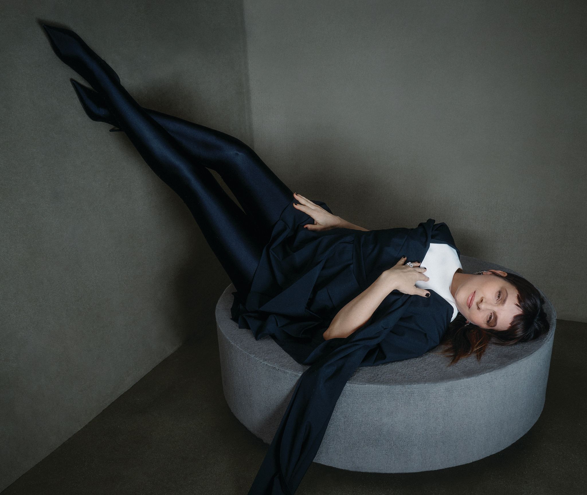 The New Look' Review: Juliette Binoche Is Coco Chanel in Apple Drama