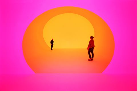 People in nature, Red, Orange, Pink, Yellow, Silhouette, Sky, Illustration, Circle, Peach, 