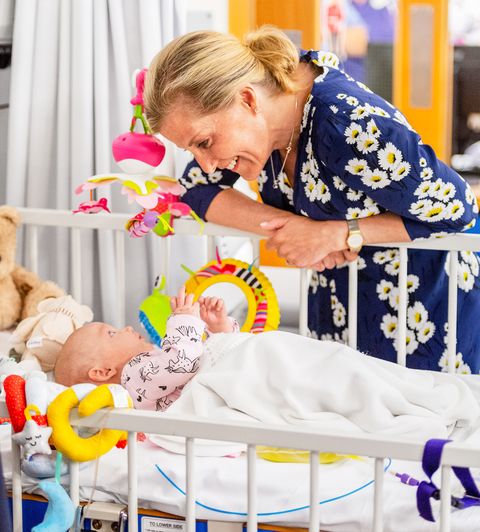 sophie, countess of
wessex, seen visiting
leeds children’s
hospital in 2018, has
recently ramped up her
charitable appearances
post megxit