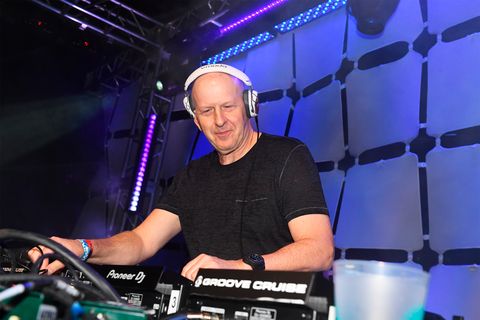 david solomon goldman’s ceo, a milken acolyte, was roasted for djing a hamptons concert at the height of the pandemic