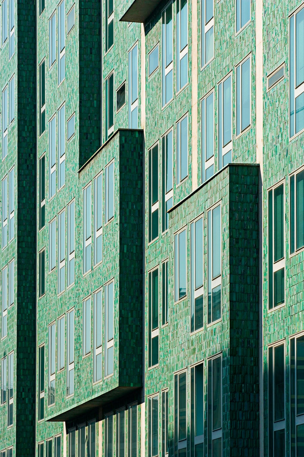 b036t0 montedoria building, milan architect gio ponti with antonio fornaroli