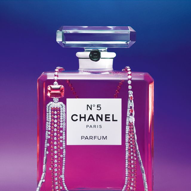 NEW ORDER! READ BELOW  Chanel tee, Chanel tops, Chanel perfume