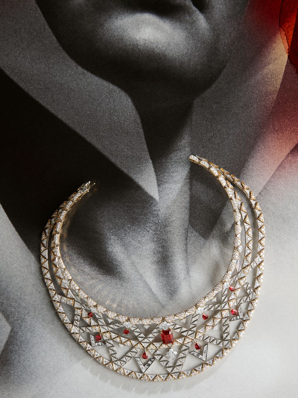 Louis Vuitton Signature Diamond Necklace