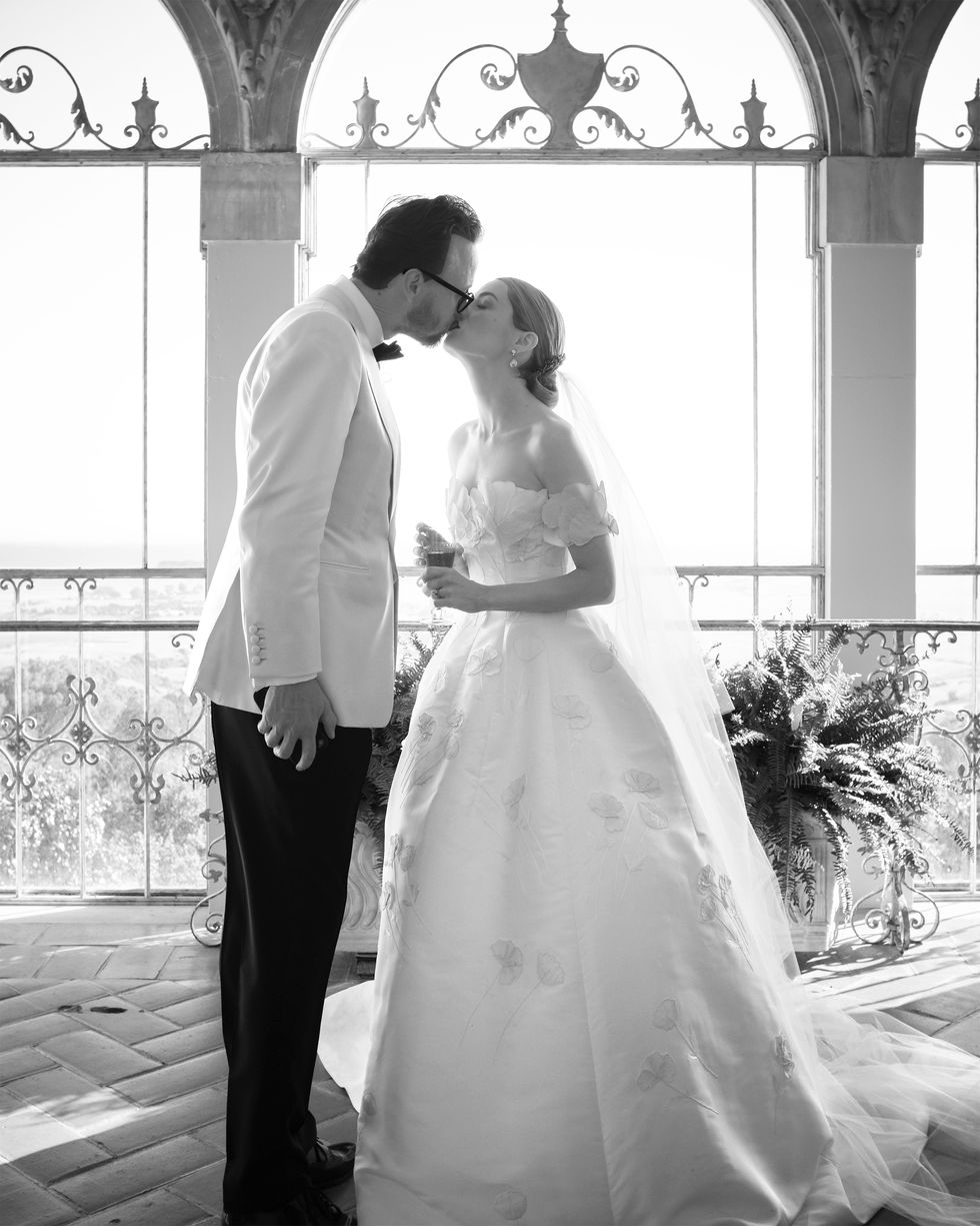 Photograph, White, Bride, Black, Wedding dress, Gown, Dress, Wedding, Bridal clothing, Ceremony, 