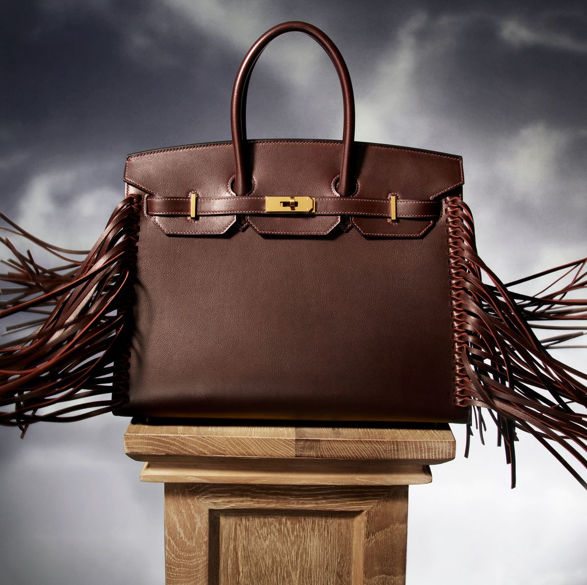 T&C Gift Guide: How to Really Score a Birkin Bag