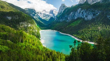 Een van de mooie bergmeren in Salzkammergut