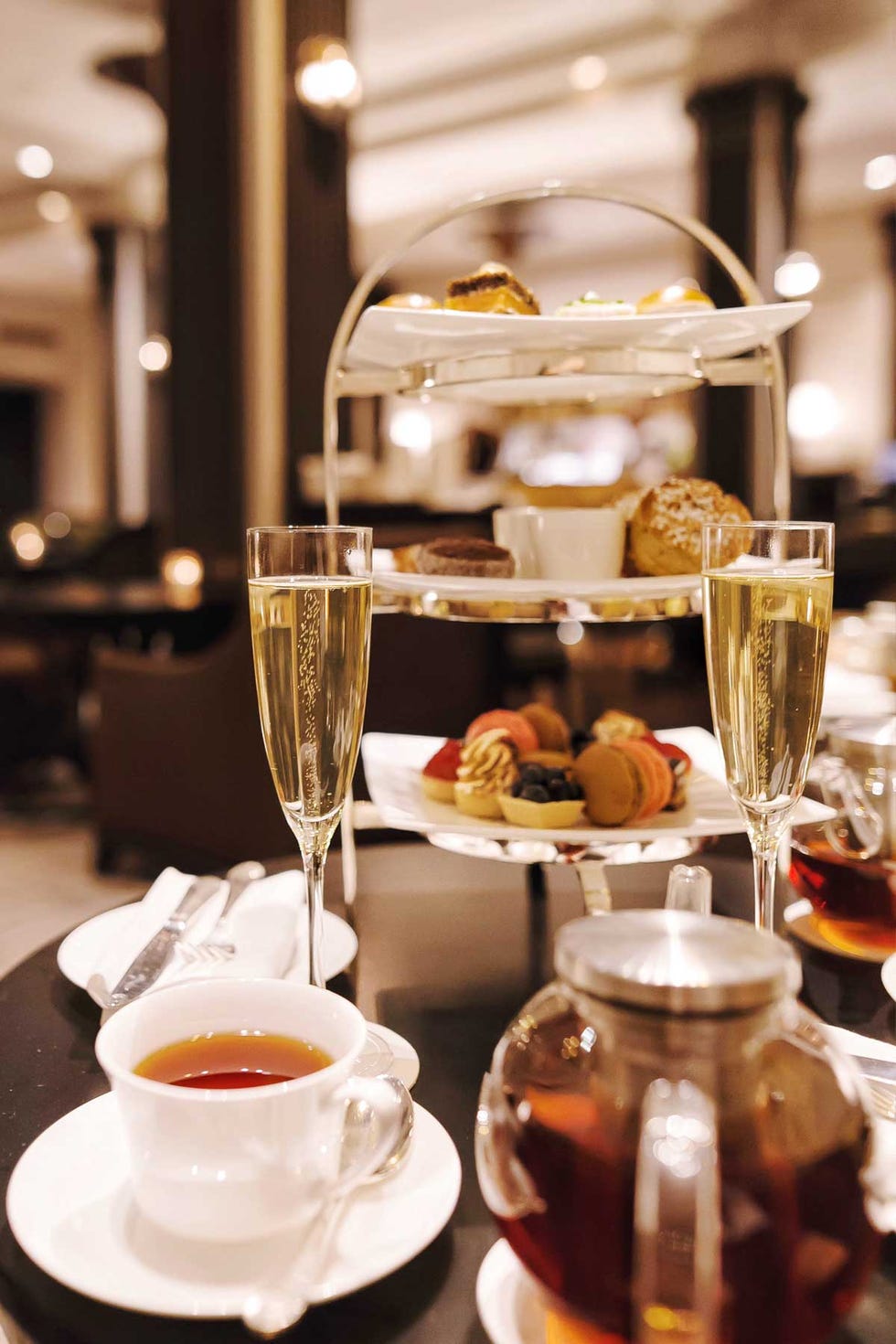 Brunch, Meal, Restaurant, Drink, Food, Breakfast, Table, À la carte food, Tableware, Serveware, Brunch, Meal, Restaurant, Drink, Food, Breakfast, Table, À la carte food, Tableware, Serveware,