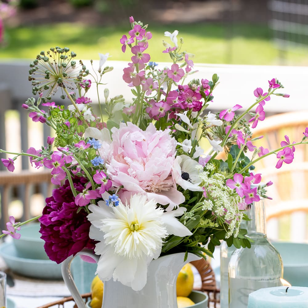 tea party ideas flower arrangement