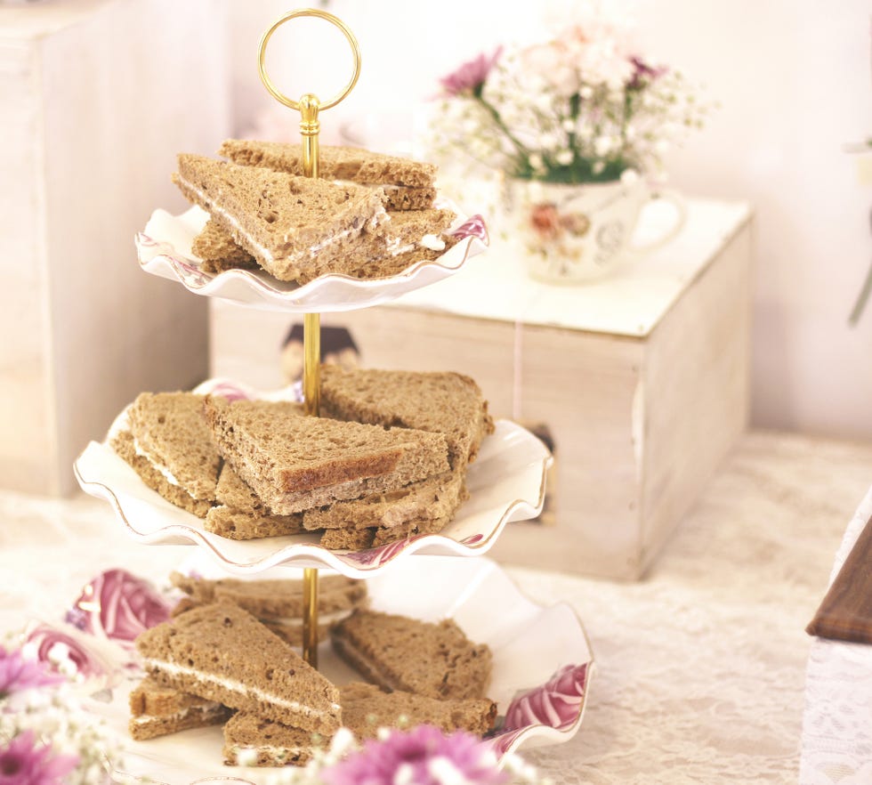 6 Beautiful Afternoon Tea Party Ideas for Mother's Day Brunch