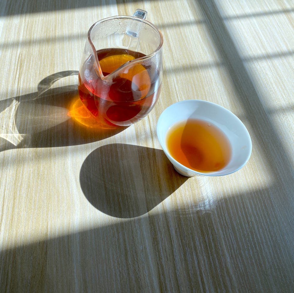 tea set with solar effect