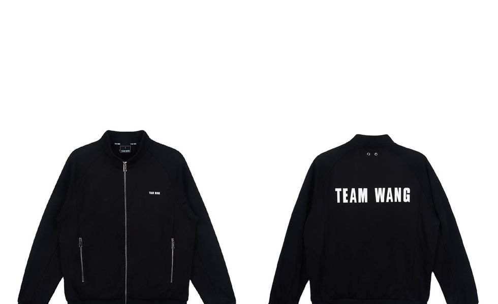 王嘉爾自創品牌team wang黑色運動外套